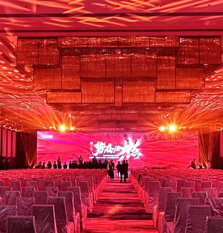 金年会官方入口 TheShy重返赛场，出色发挥首场状态出色，IG观众沸腾！赛场气氛高涨